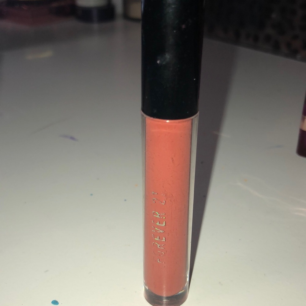 Liquid lipstick